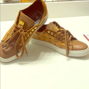 MCM Sneakers